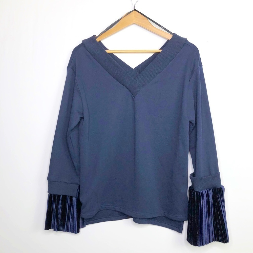 J.O.A Los Angeles navy blue, V-neck, back & front sweatshirt